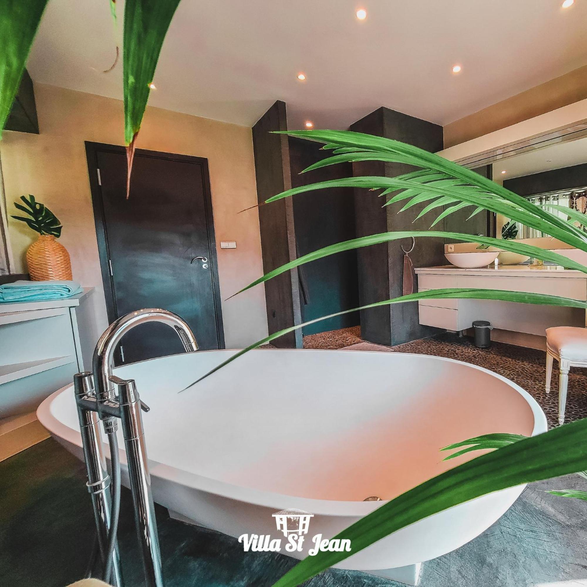 לה קיוטאט Villa St Jean Suite Romantique מראה חיצוני תמונה